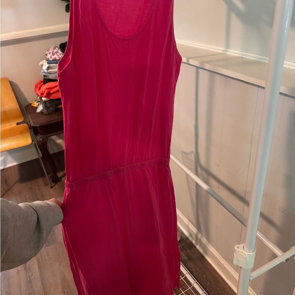 Elegant Pink Sleeveless Dress